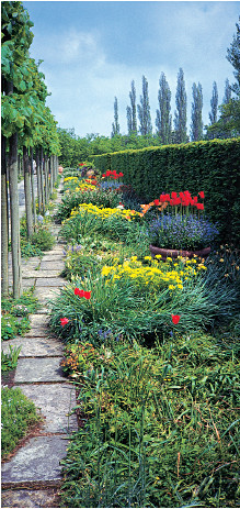 Sissinghust Castle Garden